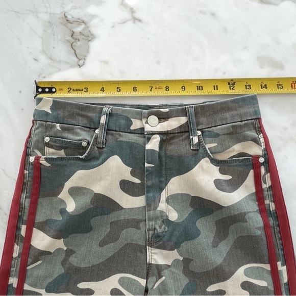 MOTHER HIGH WAISTED LOOKER ANKLE FRAY CAMO RED SEE ME RUN JEANS SIZE 26 NWOTS! - Picture 9 of 16